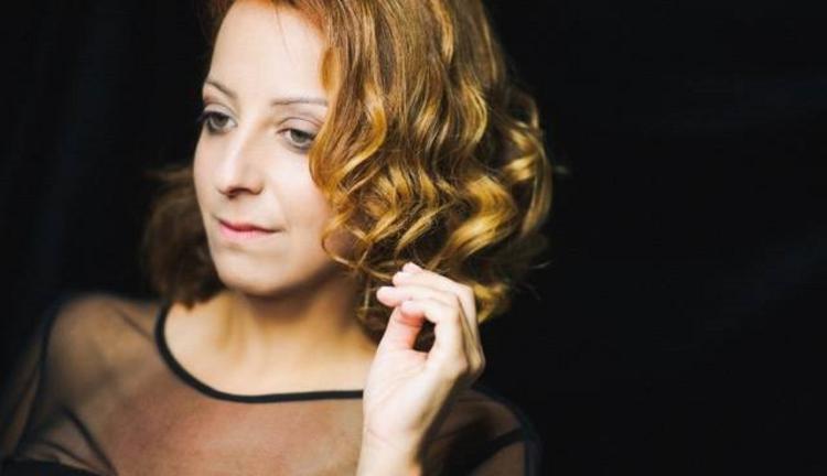Λυδία Σέρβου: «Προσεγγίζω το τραγούδι με αθωότητα και αγάπη»
