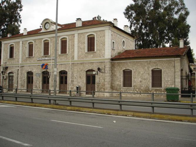 «Σπίτι του Ρεμπέτικου» ο ιστορικός σταθμός του Αγίου Διονυσίου 