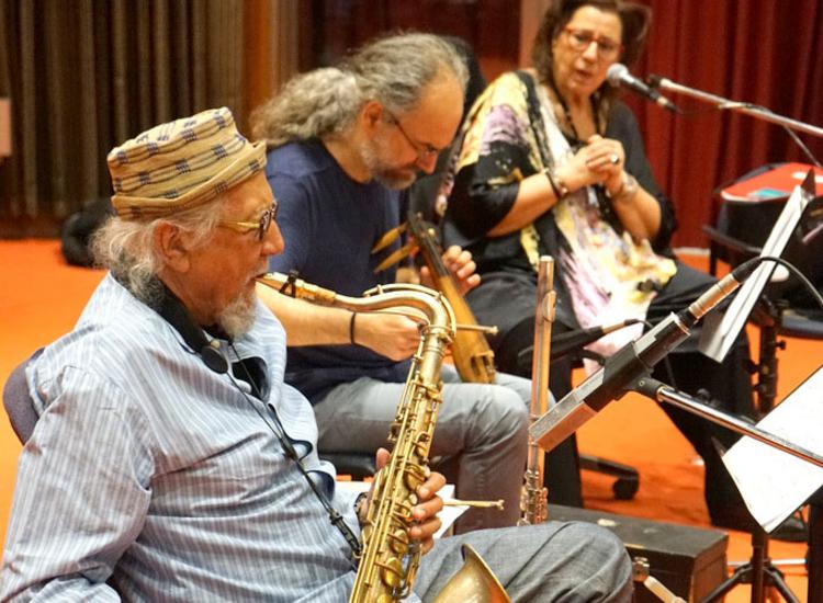 Charles Lloyd: «Η φωνή της Μαρίας Φαραντούρη με συντάραξε στον ίδιο βαθμό που το έκανε η φωνή της Billie Holiday!»