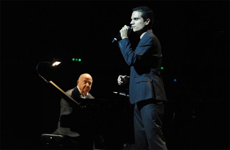 Σπύρος Κλείσσας: «H jazz γλώσσα επιτρέπει μία καινούργια ανάγνωση του έργου του Μίμη Πλέσσα»
