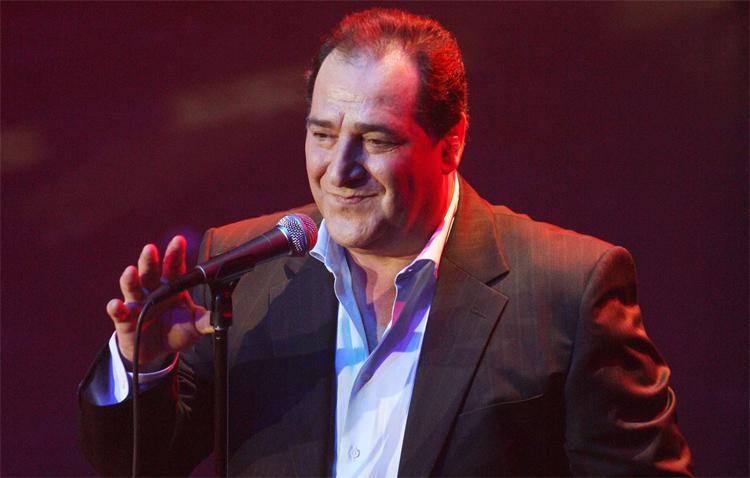 Bασίλης Καρράς - Ο δημιουργός 