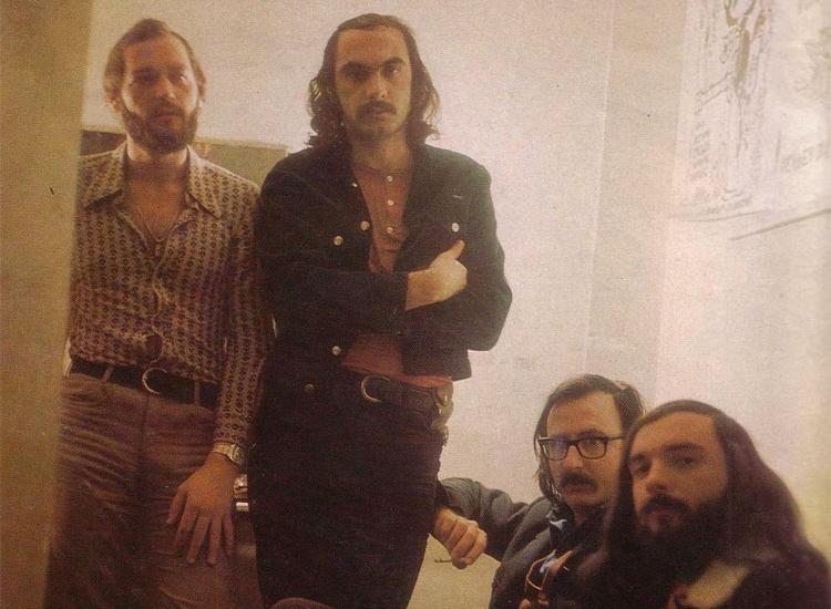 Φώντας Τρούσας: «Στο ροκ η τελευταία λέξη δεν ειπώθηκε, ούτε θα ειπωθεί ποτέ»