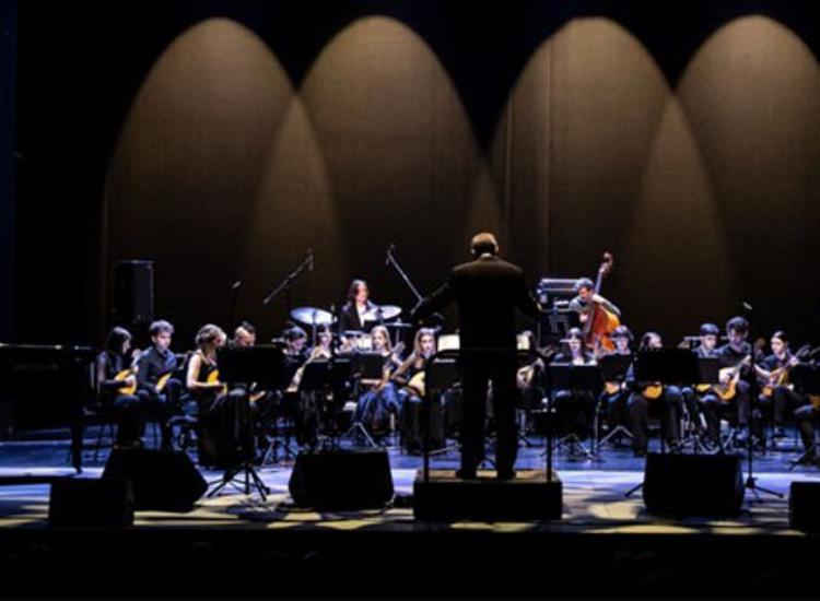 Στη μεγάλη γιορτή του Κώστα Λειβαδά και της Ορχήστρας Νυκτών Πάτρας στο ΟΛΥΜΠΙΑ