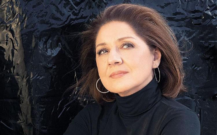 «Αχ Θάλασσα» από την Μαργαρίτα Ζορμπαλά