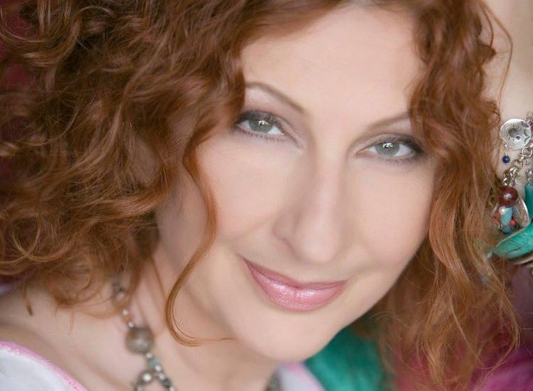 «Σημαδεμένη Μέρα» από την Αφεντούλα Ραζέλη