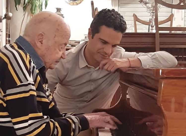 Σπύρος Κλείσσας: «Η πρώτη μου συνάντηση με τον Μίμη Πλέσσα»